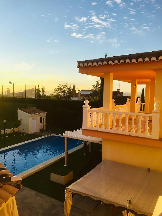 Villa De La Acacia Gojar Holiday home
