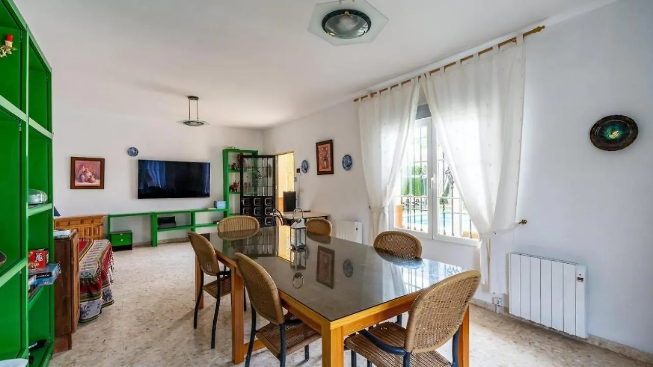 Holiday home Villa De La Acacia Gojar